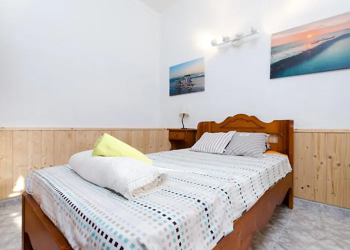 Yourhouse Petita, House In Majorca North *